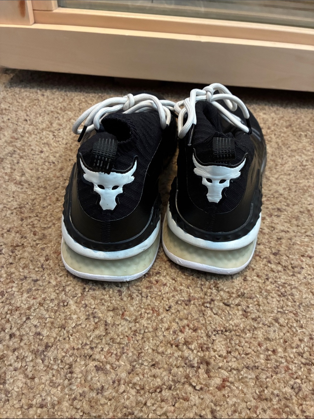 Under Armour Project Rock 1 Men's Size 12 Black White Training Shoes Sneakers - Picture 3 of 5